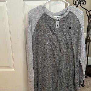 Men’s long sleeve Hurley henley. Size large
